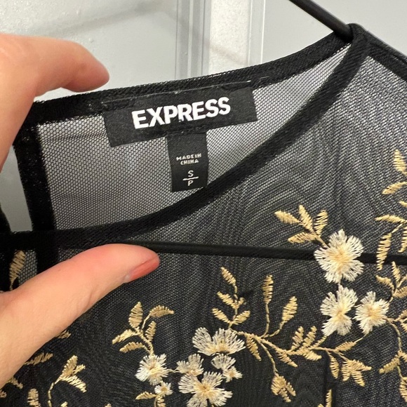 Sheer Express Top - Picture 4 of 4